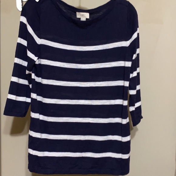 Ann Taylor Loft Top - Picture 1 of 1